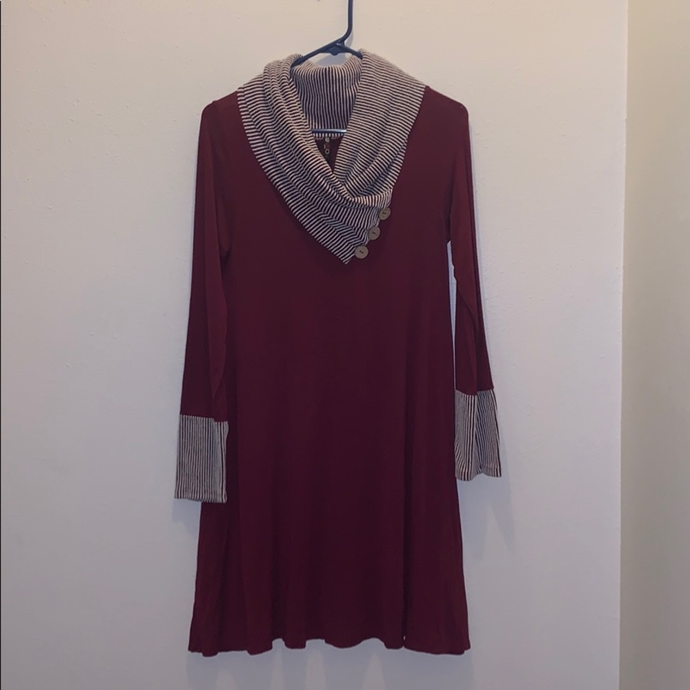 Vision USA maroon long sleeved styled dress